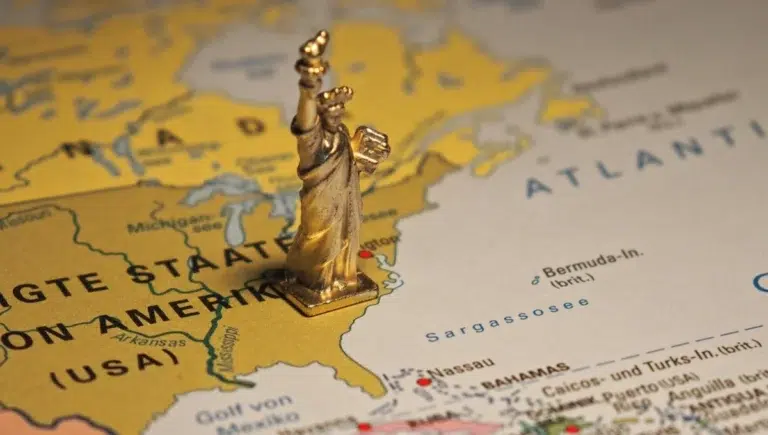 Homeowners Insurance by State: Laws and Costs Guide